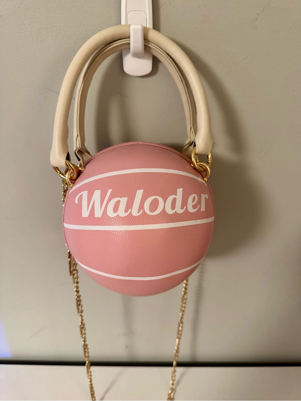 Waloder Pink Basketball Novelty Crossbody Bag Gold Chain Strap